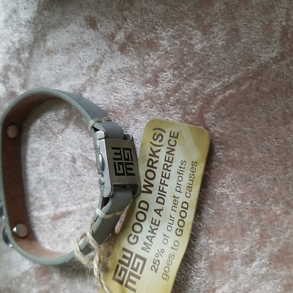 Good Works - Picture 3 of 7